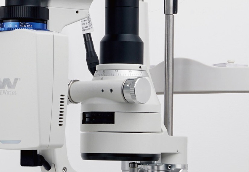 S290 & S390L MediWorks Digital Slit Lamp
